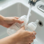 How to Clean Baby Bottles After Each Use